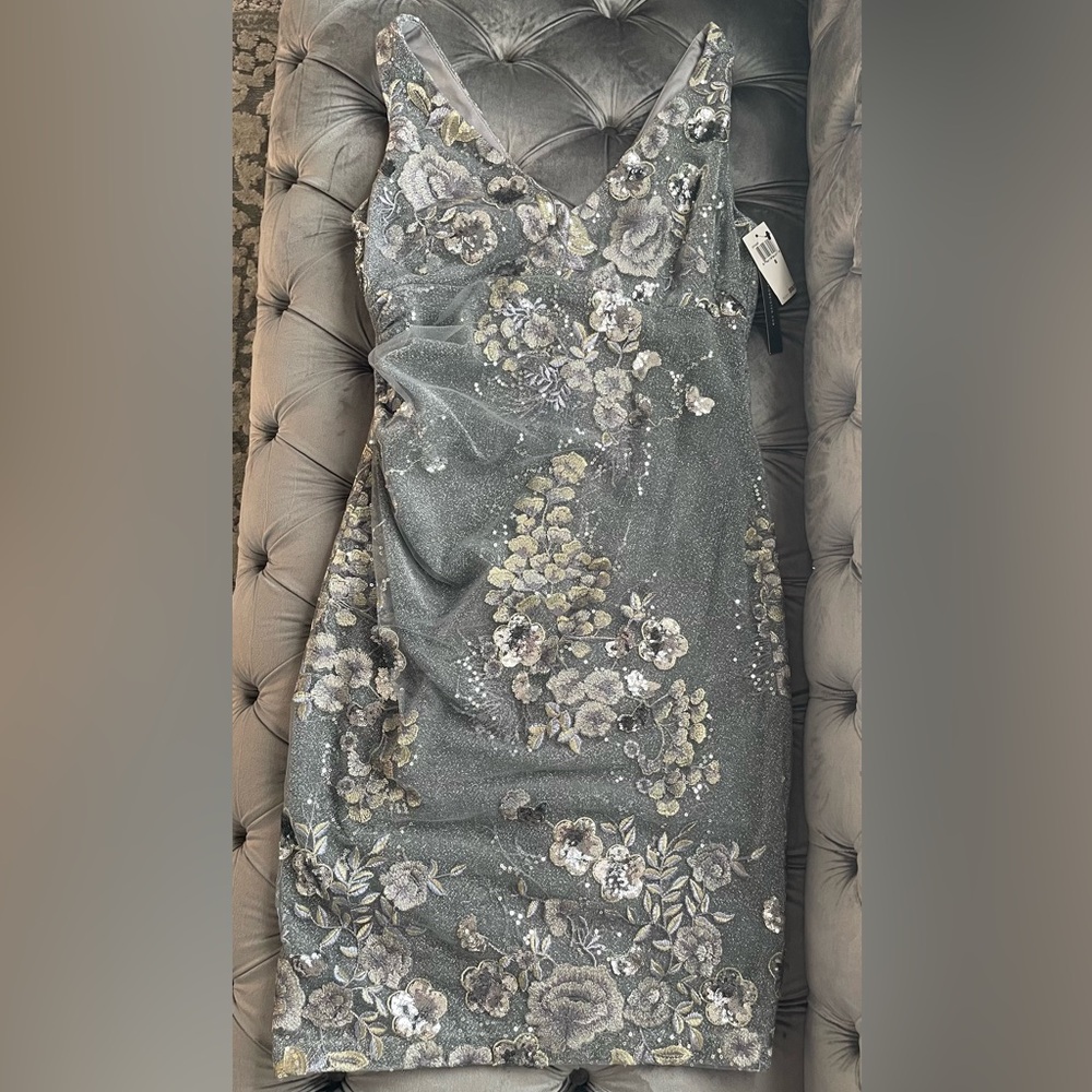 Elegant Floral Gray Dress